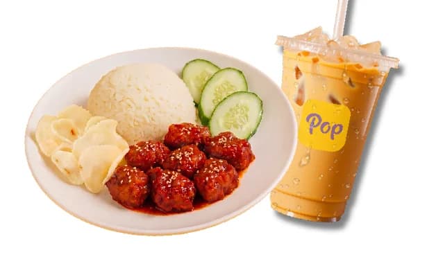 Gochujang K-Pop Chicken + Iced Thai Milk Tea